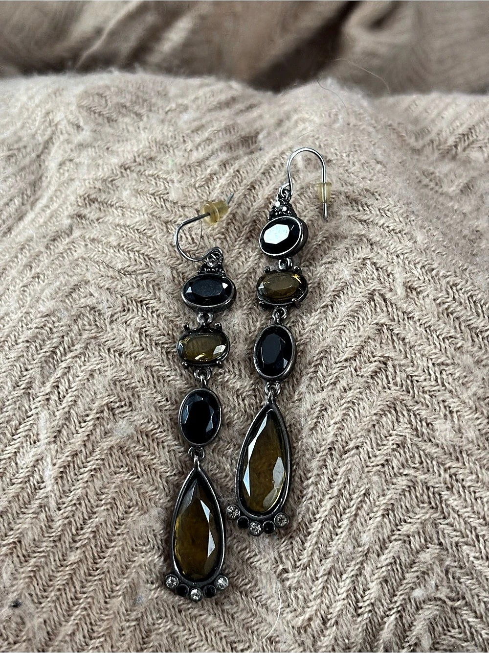 Black & Brown Drop Earrings Like New